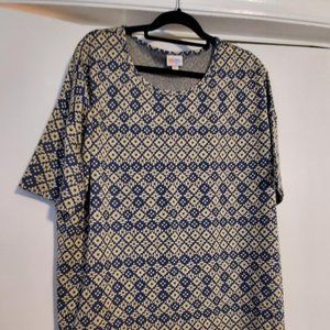 NWOT LuLaRoe  Irma shirt 3XL